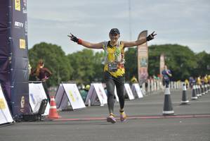 BIB: 
                            <button type="button" onclick="openModal(4922203)" class="btn btn-primary btn-sm float-right btn-popup" data-toggle="modal" data-target=".modal-high-quality">
                        <i class="fas fa-shopping-cart"></i> Add to Cart
                    </button>
                                            <button type="button" onclick="isThisMe(4922203, true)" class="btn btn-success btn-sm float-right btn-popup btn-isme hidden" data-toggle="tooltip" data-placement="bottom" title="นี่คือรูปของคุณใช่ไหม คลิกที่นี่เพื่อเอาเข้าอัลบั้ม">
                        <i class="fas fa-plus"></i> Add to album
                    </button>
                    <button type="button" onclick="isThisMe(4922203, false)" class="btn btn-warning btn-sm float-right btn-popup btn-isnotme hidden">
                        <i class="fas fa-ban"></i> Remove from album
                    </button>